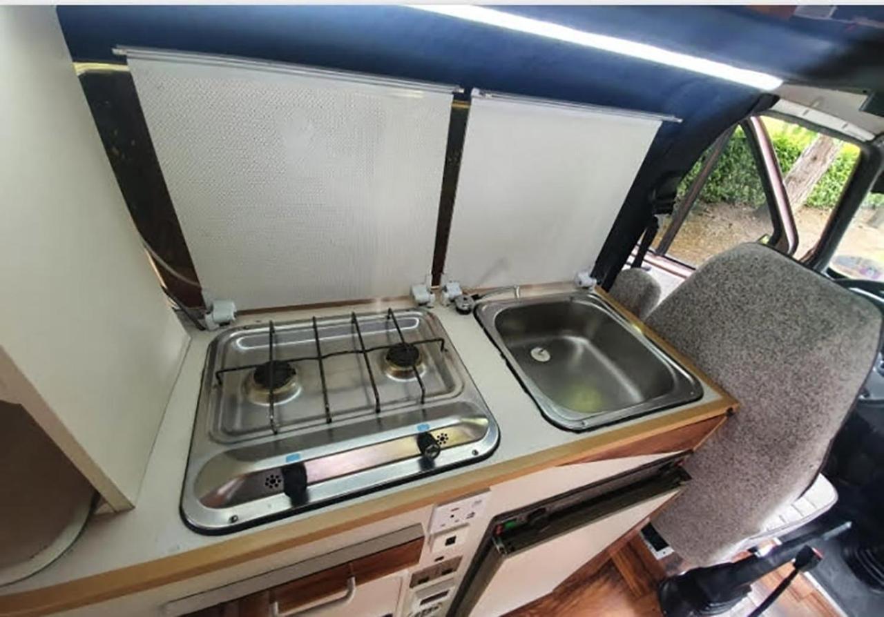 Hotel Retro Camper Hire Dublin Zewnętrze zdjęcie
