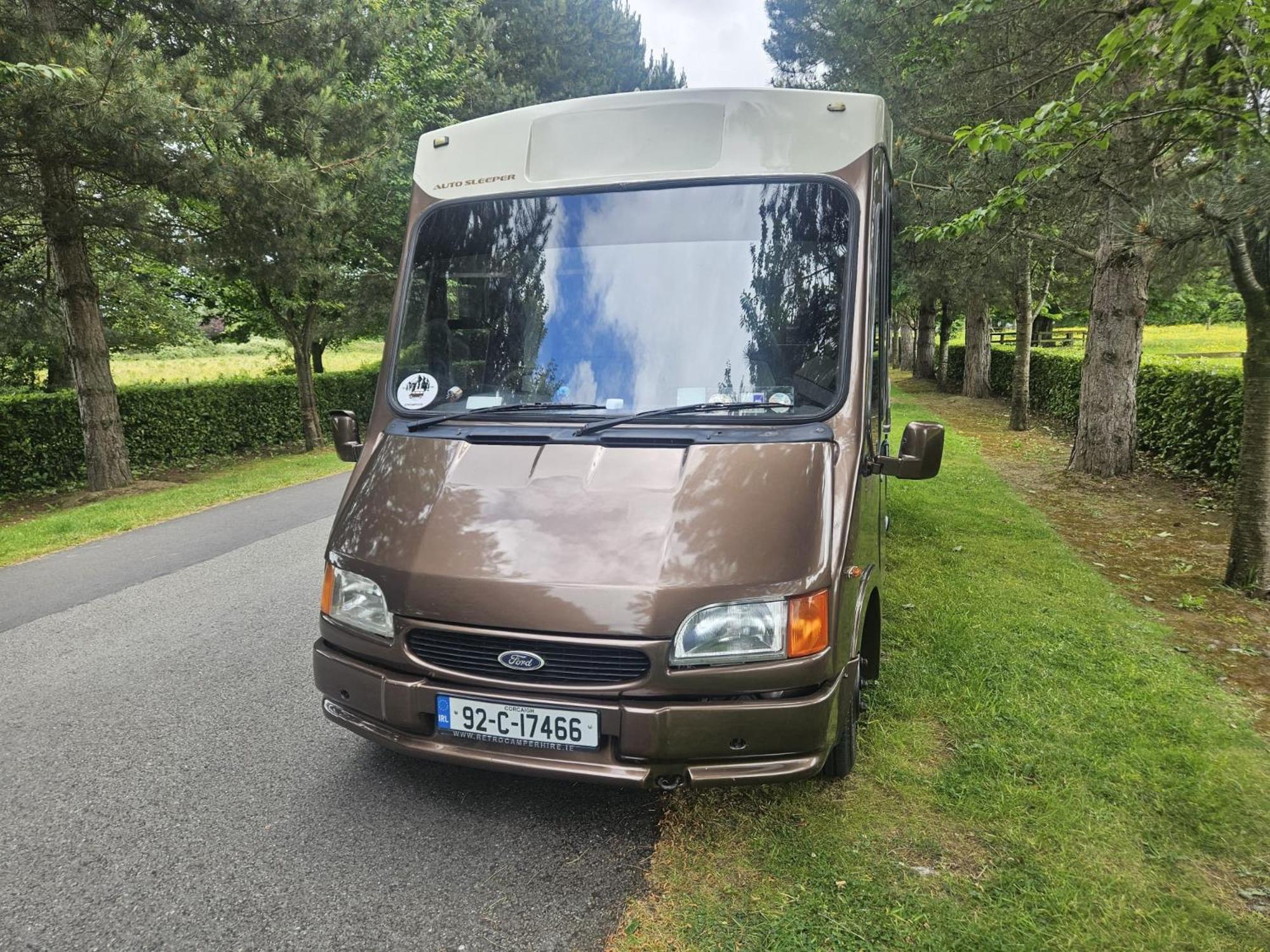 Retro Camper Hire Discover Ireland Dublin Zewnętrze zdjęcie